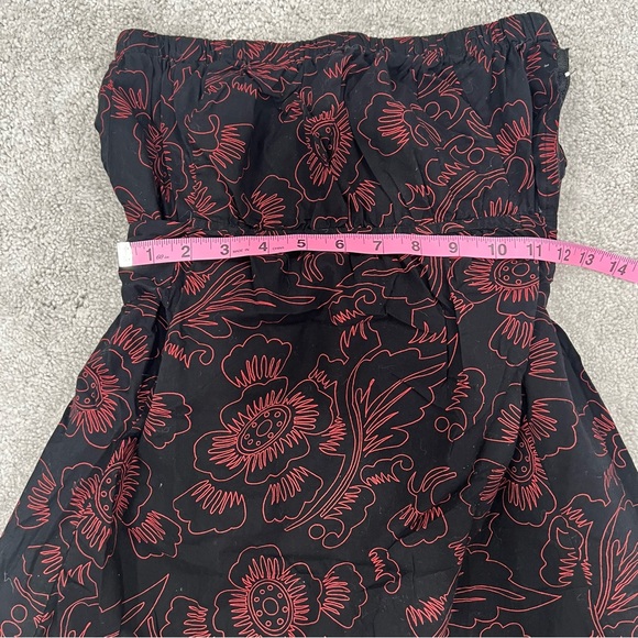 Threads Vintage Woman’s Sz M Strapless Babydoll Dress Black w/ Red Floral - Picture 11 of 14